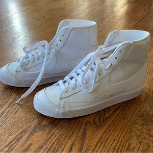 Nike high top leather sneaker